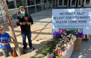 Roses gathered by Catholics representing a rosary prayed for House Speaker Nancy Pelosi. Archbishop Salvatore Cordileone Twitter / Benedict Institute