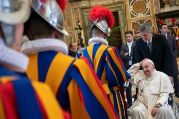 Pope Francis with new Swiss Guard recruits in the Vatican’s Clementine Hall on May 6, 2022