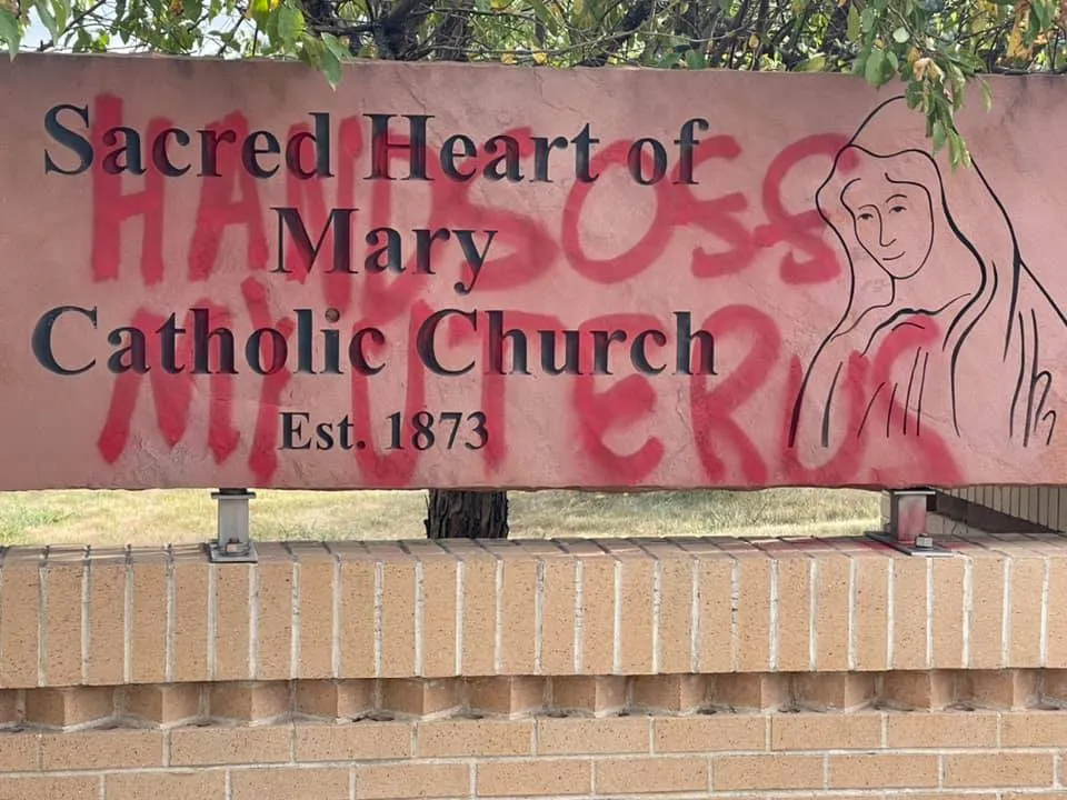 Vandalism at Sacred Heart of Mary parish in Boulder, Colo., Sept. 29, 2021.?w=200&h=150