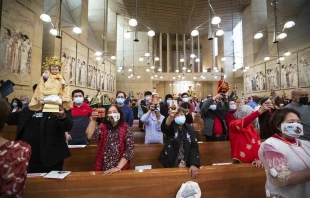 Attendees at a Mass for the feast of the Santo Niño de Cebú at the Cathedral of Our Lady of the Angels in Los Angeles, Calif., Jan. 16, 2022. Victor Alemán/Angelus News
