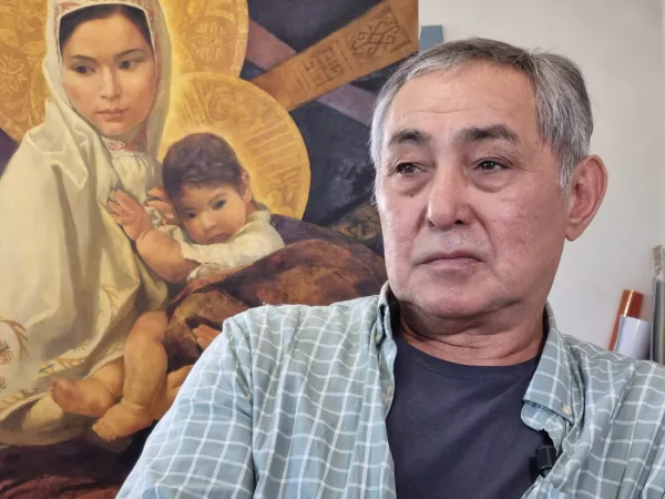 Kazakh artist Dosbol Kasymov spoke to EWTN News about his icon “Mother of the Great Steppe” in advance of Pope Francis’ Sept. 13–15 trip to Kazakhstan. Alexey Gotovsky/CNA.