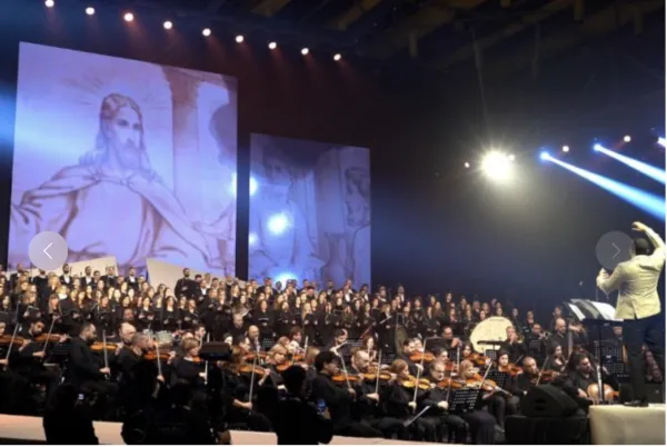 A choir of 400 singers from various Christian communities gather in Beirut, Lebanon, to praise the Lord and pray for unity and peace Jan. 20-21, 2024. Credit: ACI Mena