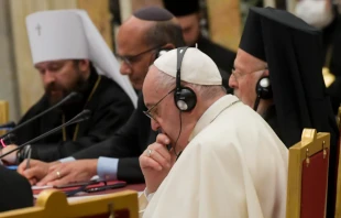Pope Francis with participants in the meeting “Religions and Education: Towards a Global Compact on Education” at the Vatican, Oct. 5, 2021. Vatican Media.