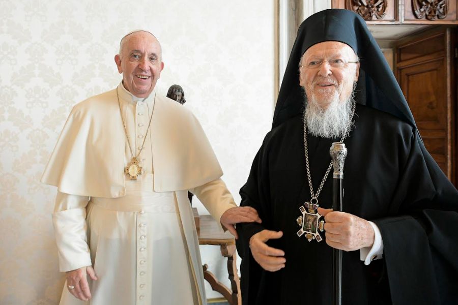 Pope to Orthodox patriarch: ‘Bonds of faith, hope and charity’ unite two churches thumbnail