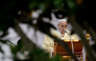 Pope Francis celebrates Mass at the Rome campus of the Catholic University of the Sacred Heart, Nov. 5, 2021. Daniel Ibáñez/CNA.