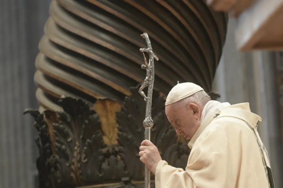 Pope Francis celebrates Mass in St. Peter’s Basilica on the feast of Christ the King, Nov. 21, 2021.?w=200&h=150