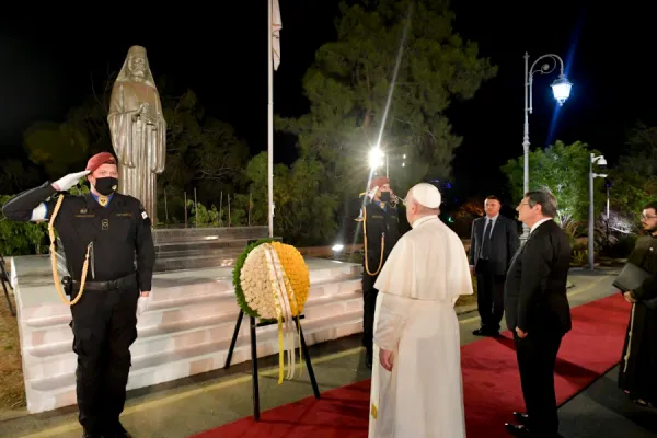 Pope Francis with Cypriot President Nicos Anastasiades before a statue of Makarios III at the Presidential Palace in Nicosia, Cyprus, Dec. 2, 2021. Vatican Media.