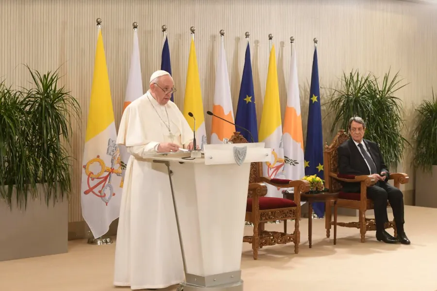 Pope Francis addresses the authorities, civil society, and diplomatic corps at the Presidential Palace in Nicosia, Cyprus, Dec. 2, 2021.?w=200&h=150