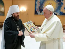 Metropolitan Hilarion Alfeyev meets with Pope Francis at the Vatican, Dec. 22, 2021.