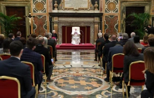 Pope Francis meets members of the Catholic Factchecking consortium at the Vatican’s Clementine Hall, Jan. 28, 2022 Vatican Media.