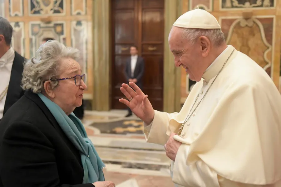 Pope Francis meets members of the Centro Femminile Italiane in the Vatican's Clementine Hall, March 24, 2022.?w=200&h=150