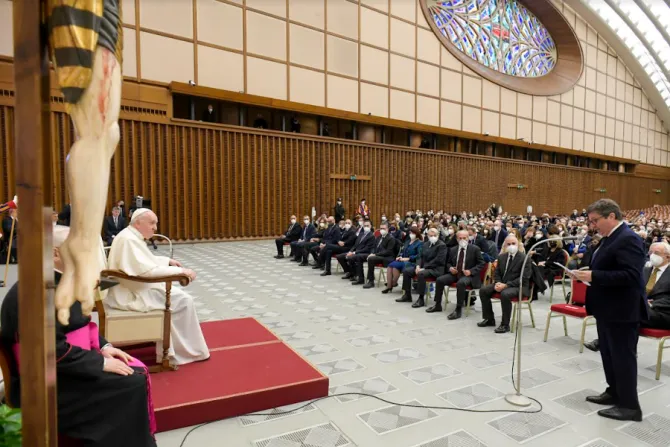 Pope Francis meets members of Italy’s High Council of the Judiciary at the Paul VI Audience Hall, April 8, 2022.