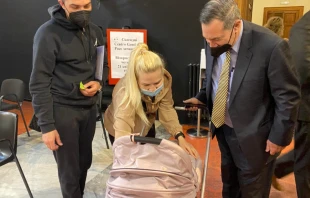 Joe Donnelly, the new US ambassador to the Holy See, meets with Ukrainian refugees in Rome, Italy, on April 21, 2022. US Embassy to the Holy See.