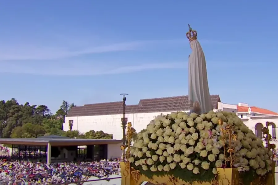 Mass at the Shrine of Our Lady of Fatima in Portugal on May 13, 2022.?w=200&h=150