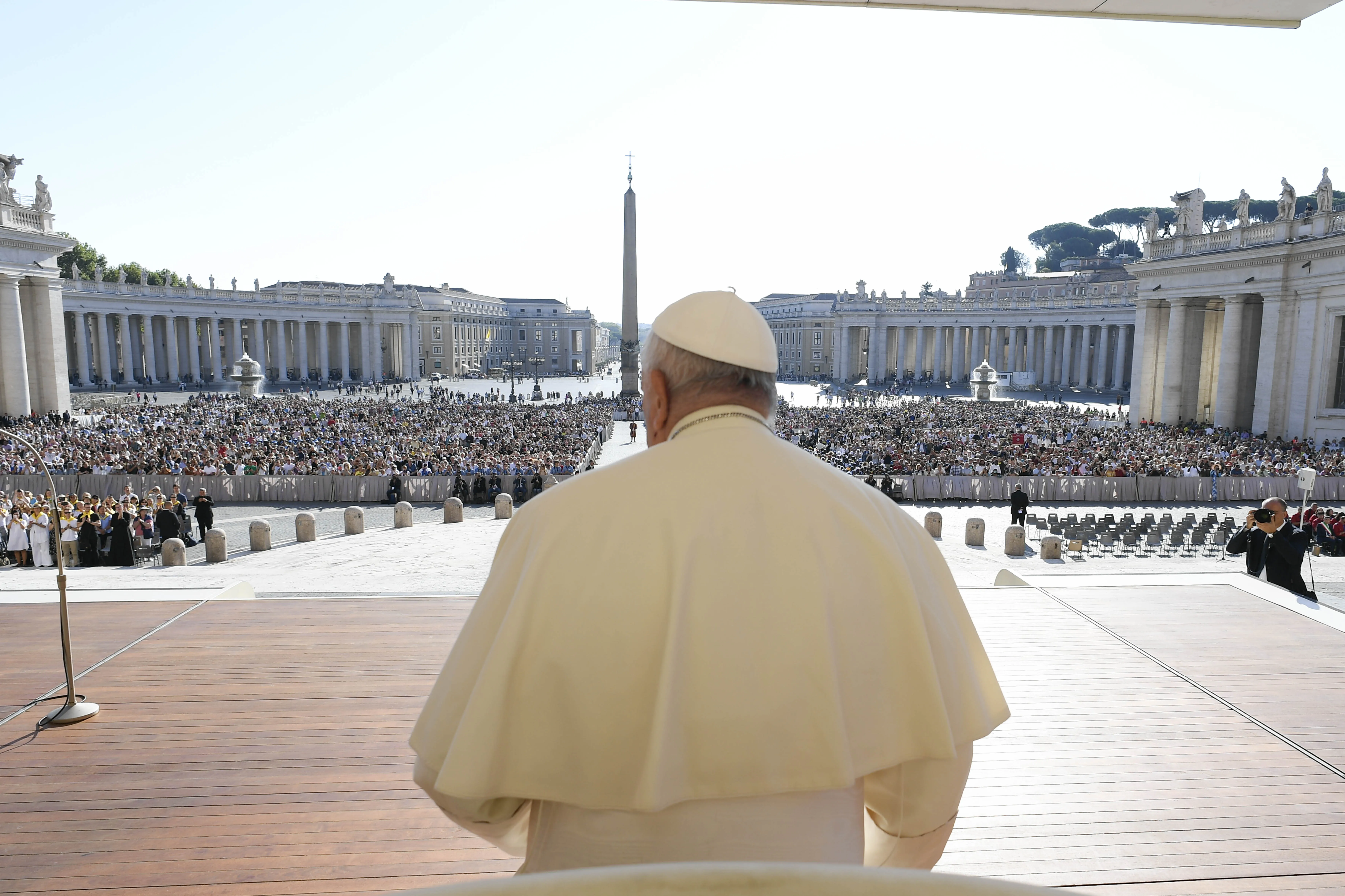 Pope Francis addressed pilgrims and tourists at his first outdoor general audience after the summer on Sept. 6, 2023.?w=200&h=150