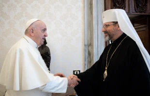 Major Archbishop Sviatoslav Shevchuk, head of the Ukrainian Greek Catholic Church, meets Pope Francis, Nov. 11, 2021. Vatican Media.