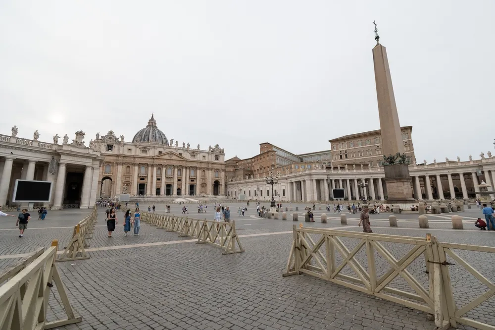 St. Peter's Square in Vatican City.?w=200&h=150