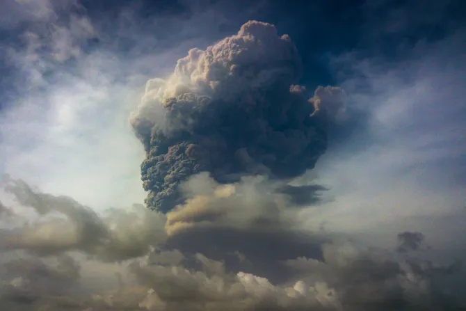 La Soufrière in St. Vincent and the Grenadines erupts April 9, 2021
