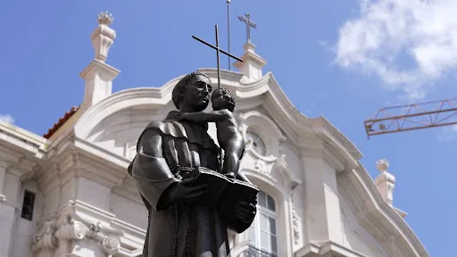 The statue outside of Lisbon’s Church of St. Anthony. Credit: Anthony Johnson/EWTN
