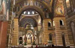 The interior of the Cathedral Basilica of St. Louis, in Missouri. Credit: Jonah McKeown/CNA
