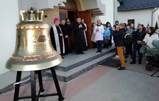 The Voice of the Unborn bell arrives in Lviv, Ukraine, on March 24, 2022. Tomasz Duklanowski/Radio Szczecin.