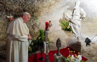 Pope Francis visits St. Paul’s Grotto in Rabat, Malta, April 3, 2022. Vatican Media.