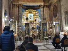 Evening prayer at Rome’s Cathedral Church of Saints Sergius and Bacchus on Feb. 25, 2022.