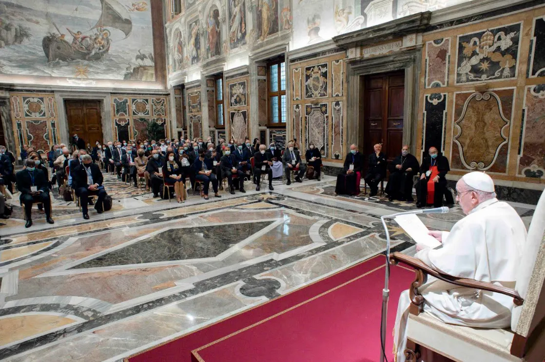 Pope Francis addresses participants in the plenary assembly of the Pontifical Academy for Life in the Vatican’s Clementine Hall, Sept. 27, 2021.?w=200&h=150