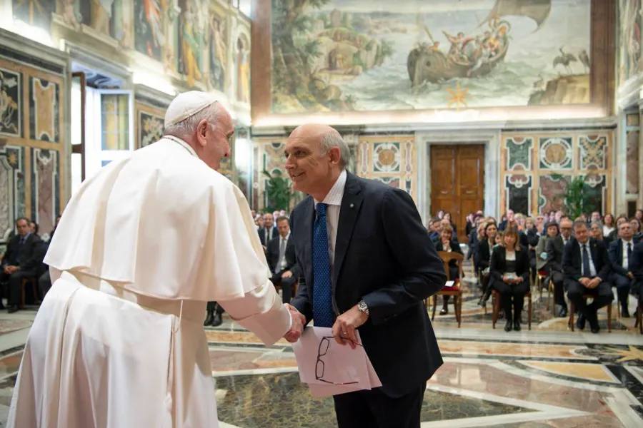 Pope Francis meets participants in a congress promoted by the Italian Society of Hospital Pharmacy and Pharmaceutical Services of Health Authorities at the Vatican, Oct. 14, 2021.?w=200&h=150