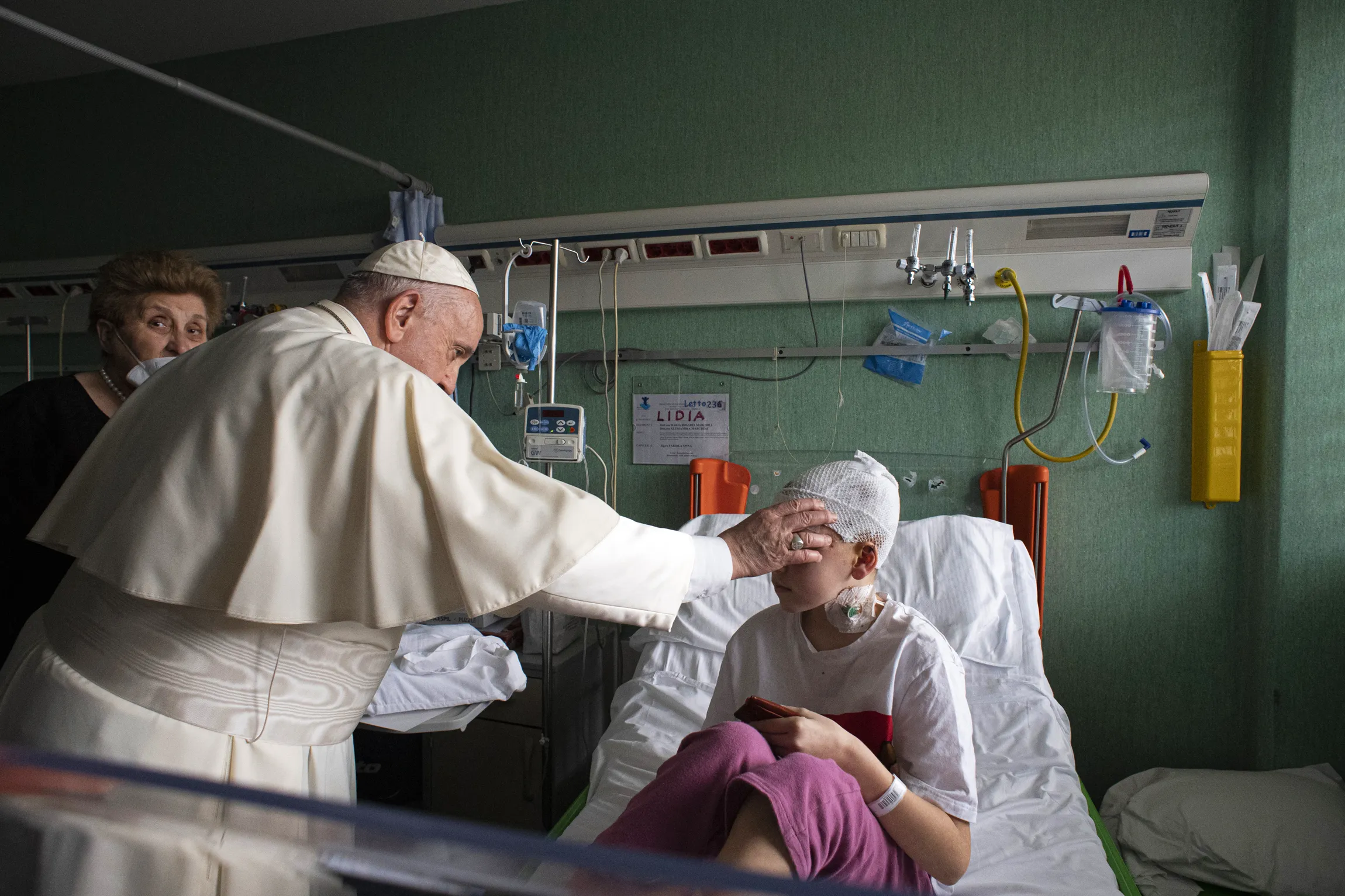 Pope Francis visited Ukrainian refugee children being treated in the Bambino Gesù Children's Hospital in Rome on March 19, 2022.?w=200&h=150