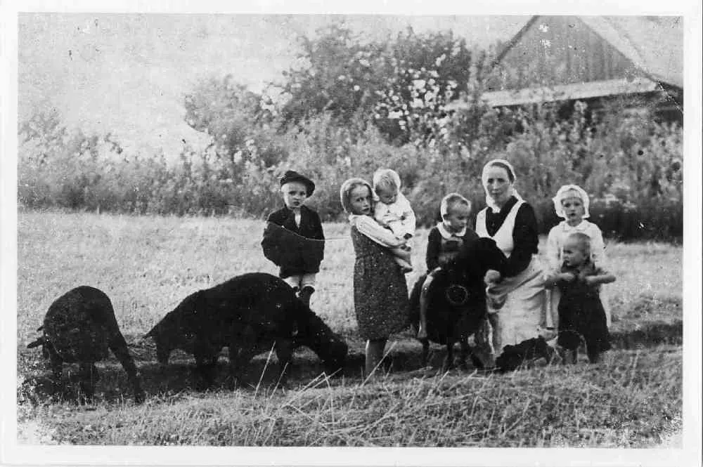 Members of the Ulma family at their home and farm. On March 24, 1944, all nine members of the Ulma family were killed by the Nazis for hiding a Jewish family in their home in Poland, including a child still in the womb.?w=200&h=150