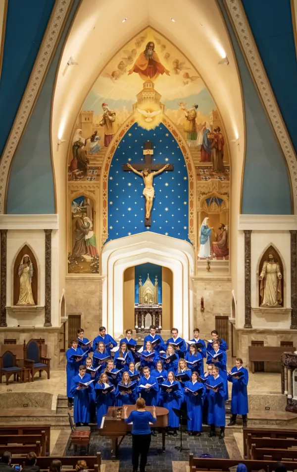 Cappella sings “O Sacrum Convivium” at Sts. Anne and Joachim Church in Fargo, North Dakota. Credit: Photo courtesy of Rebecca Raber