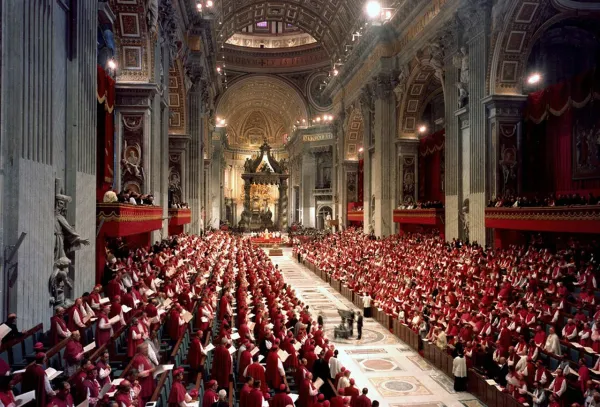 Vatican II in session, circa 1962-1965. Photo credit: Catholic Press Photo/Wikimedia Commons