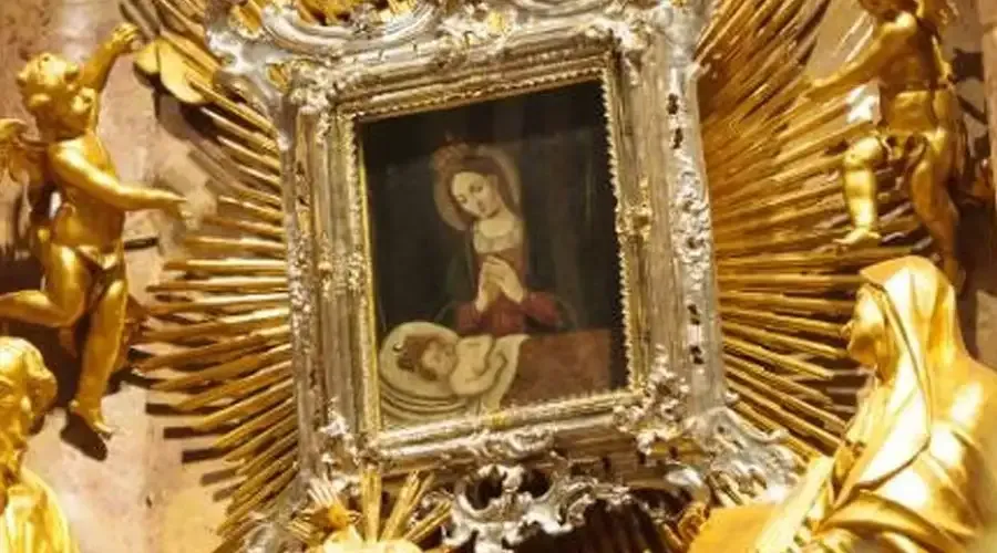 The image of the Virgin of Ireland in the Cathedral of Gyor, Hungary.?w=200&h=150