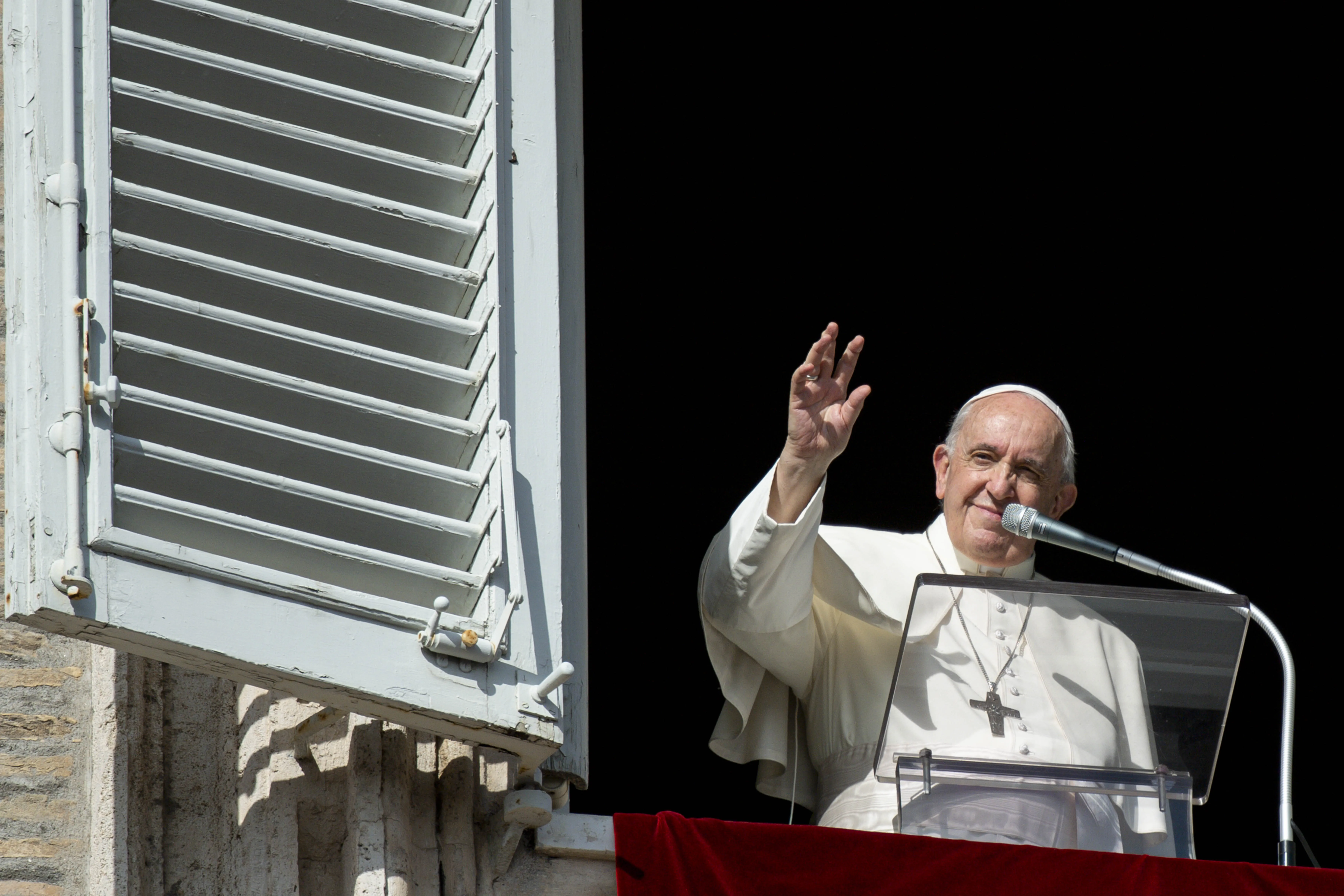 Pope Francis gives his weekly Angelus message on Nov. 7, 2021?w=200&h=150