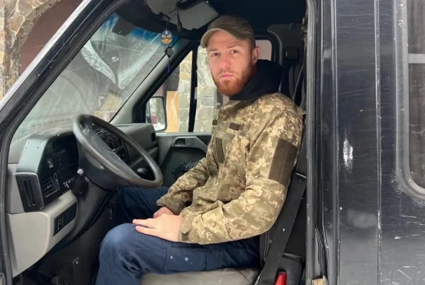 Aleksi Voronin, a volunteer for the Vulnerable People Project, leads a team of drivers who are driving Ukrainian citizens out of war zones to the relative safety of western Ukraine or across the border into Poland. Courtesy of Aleksi Voronin