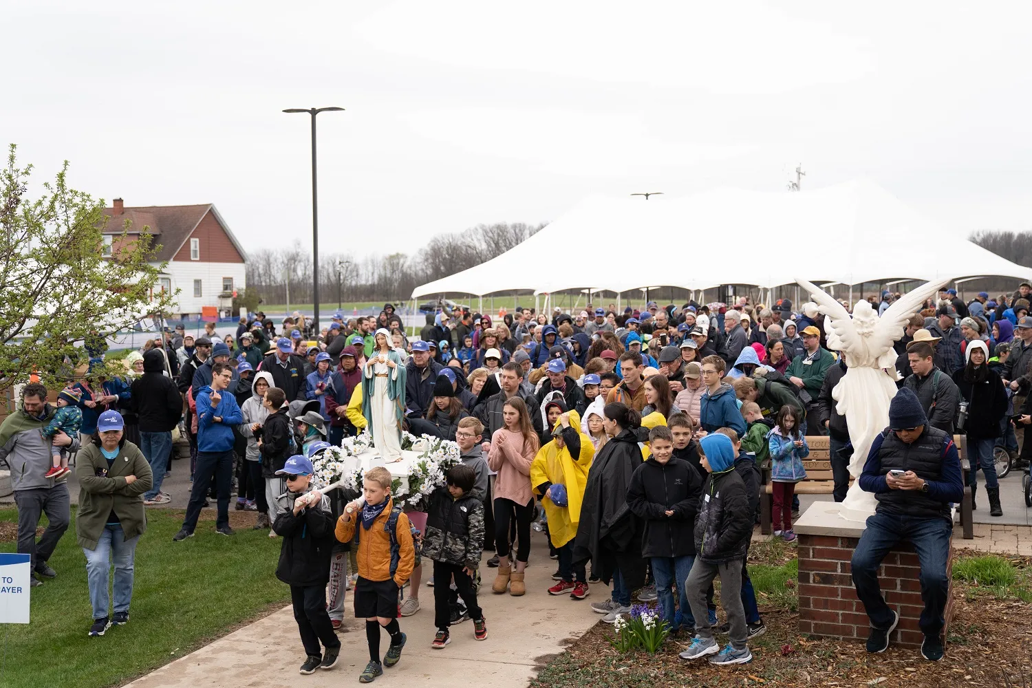 Thousands of pilgrims come together each year to take part in the annual Walk to Mary, which takes place on the first Saturday of May in Wisconsin. The 21-mile pilgrimage starts at the National Shrine of St. Joseph in De Pere, Wisconsin, and ends at the National Shrine of Our Lady of Champion in Champion, Wisconsin.?w=200&h=150