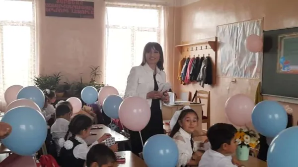 The first day of classes in September 2021 at the Antonia Arslan Armenian-Italian Hamalir in Artsakh. The school currently serves over 600 students in a variety of courses, programs, and educational opportunities. Photo courtesy of Siobhan Nash-Marshall