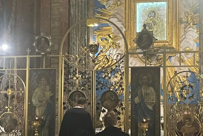 Evening prayer at Rome’s Cathedral Church of Saints Sergius and Bacchus on Feb. 25, 2022