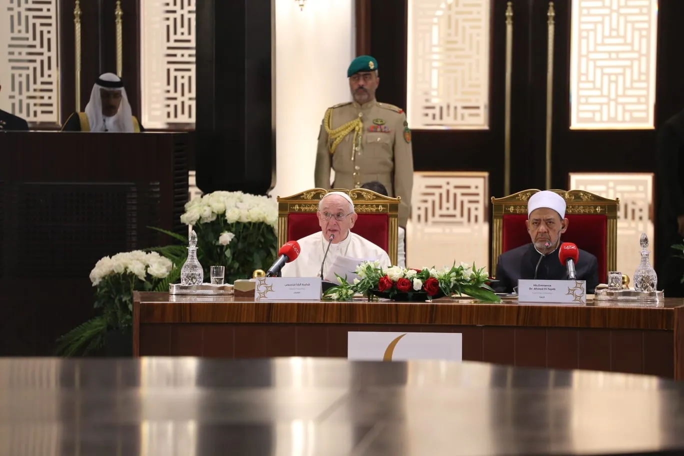 Pope Francis with the Muslim Council of Elders in Bahrain, Nov. 4, 2022?w=200&h=150