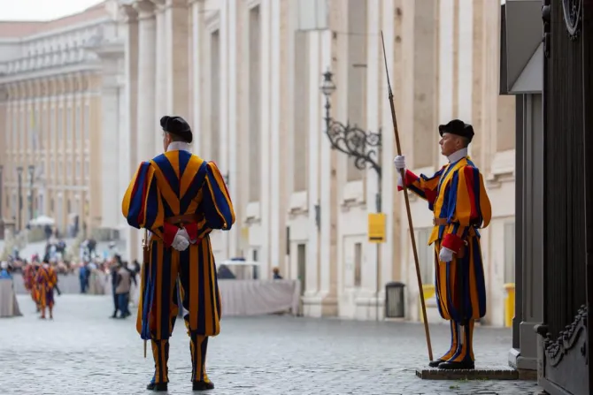 Swiss guards at St. Peter's Square, Nov. 9, 2022