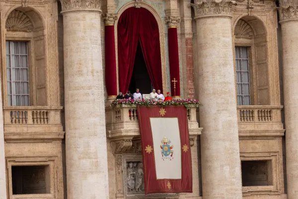 Pope Francis gives his urbi et orbi Easter blessing from the central loggia of St. Peter’s Basilica on March 31, 2024. Credit: Pablo Esparza/CNA