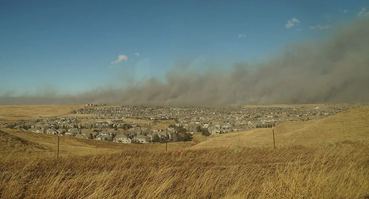 Smoke from the 2021 Boulder County fire over Superior, Colo., Dec. 30, 2021.?w=200&h=150